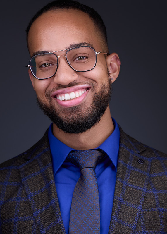 Cleveland's most professional headshots for actors, models, creators and busines.