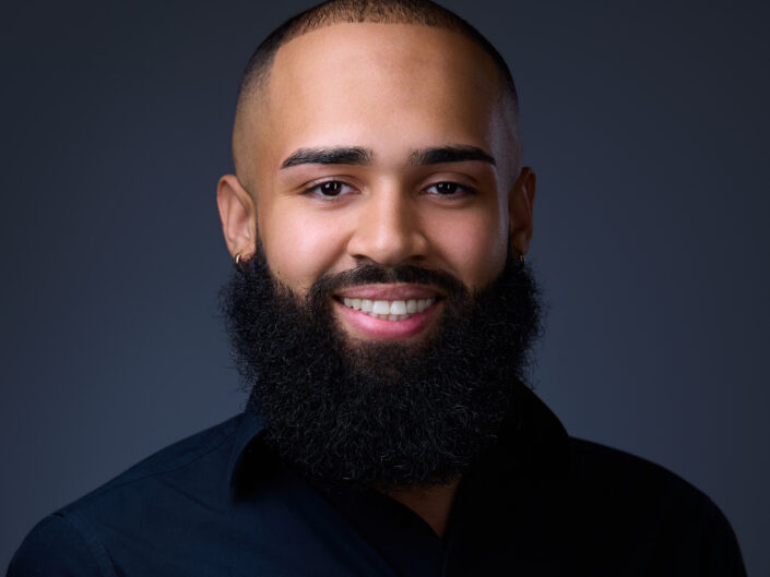 professional headshots man with beard
