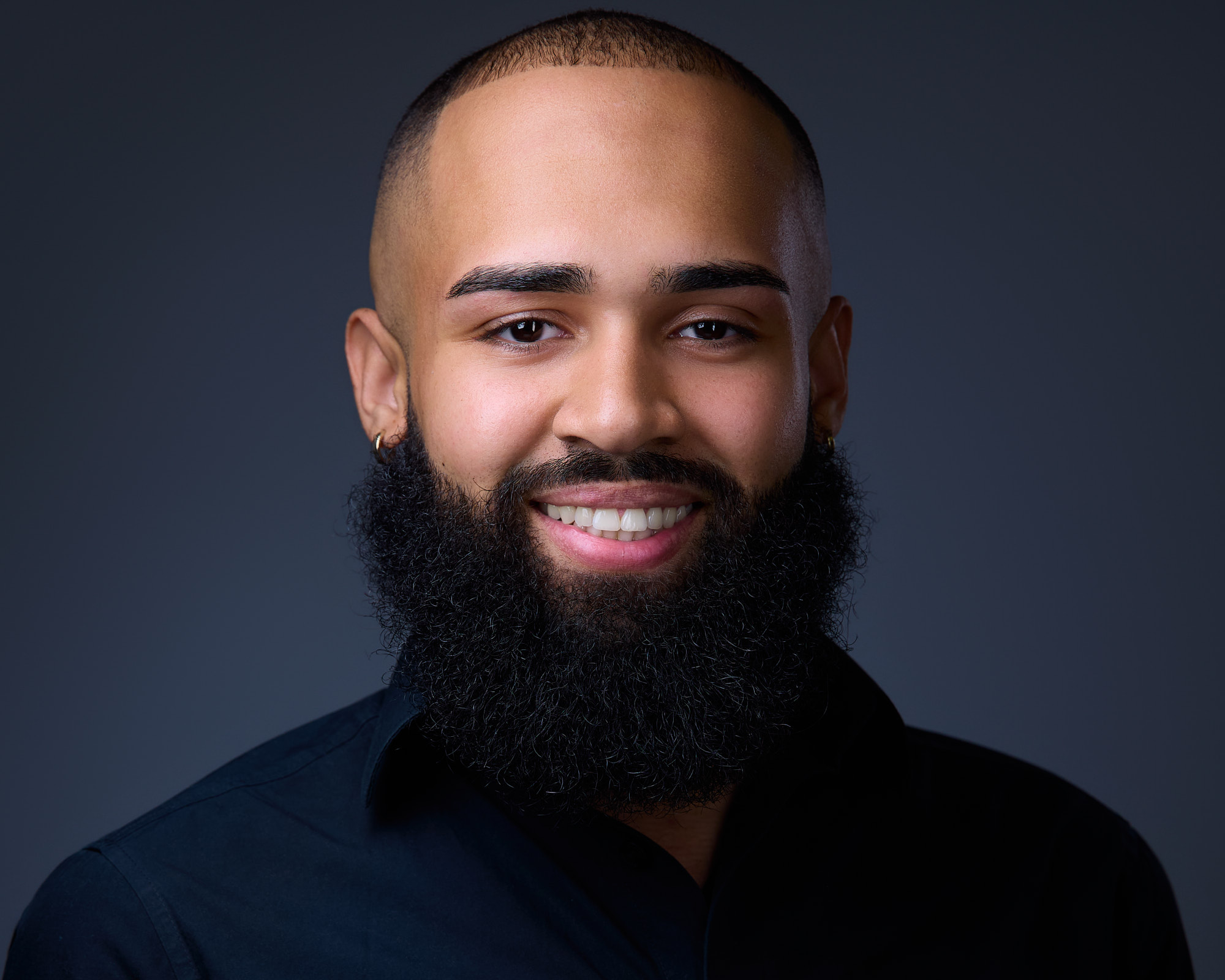 professional headshots man with beard