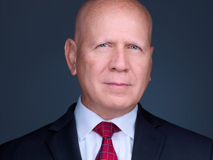 Professional headshot by DeMayne Earvin of The Headshot Experience in Cleveland, Ohio
