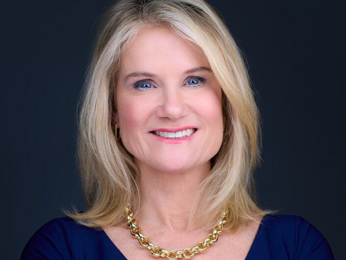 Professional headshot by DeMayne Earvin of The Headshot Experience in Cleveland, Ohio
