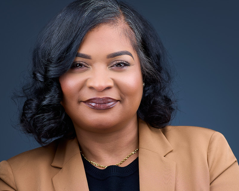 Professional headshot by DeMayne Earvin of The Headshot Experience in Cleveland, Ohio